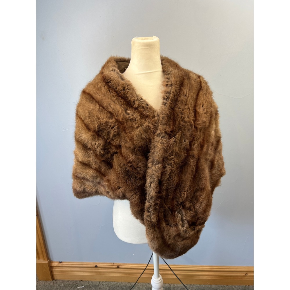 Vintage 1950s The Harris Company Brown Fur Stole Slash Pockets